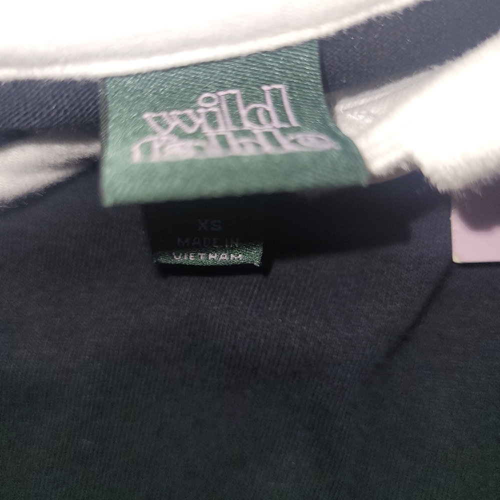 NWT Wild Fable Cropped Black Polo Shirt with White Collar - Size XS - Picture 4 of 6